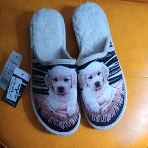 NEW Adorable Puppy Print Slippers - Cream and Black